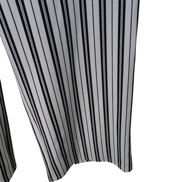 Almost Famous Striped Sleeveless Jumpsuit Women Size L Pearl Button Wide Leg NEW - Picture 8 of 16